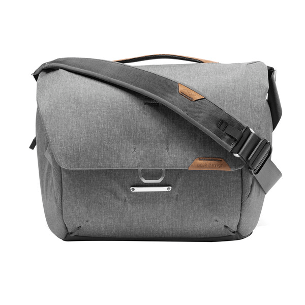 Peak Design 13L Everyday Messenger v2 (Ash) – Gaffarbhai and Sons